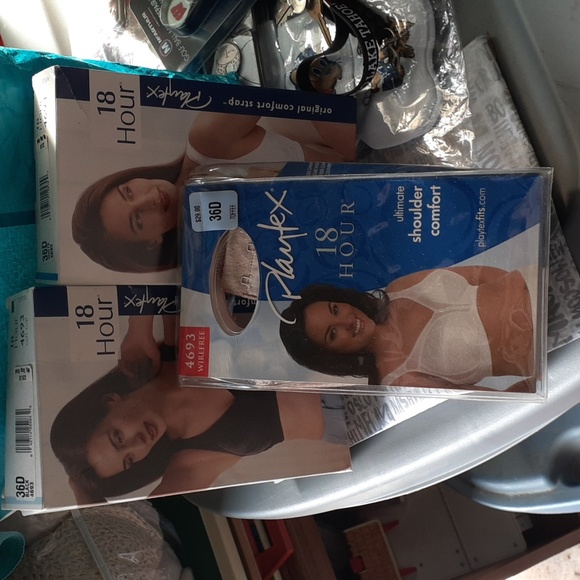 New Year - New Bras - lot of 3 - Style 4693 - Picture 1 of 4